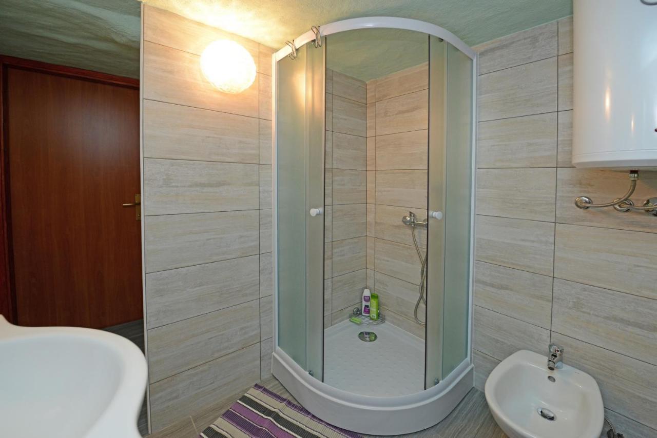 Višnjan Maja Apartment מראה חיצוני תמונה