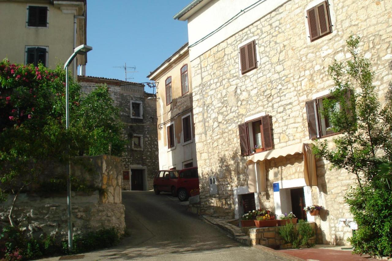 Višnjan Maja Apartment מראה חיצוני תמונה