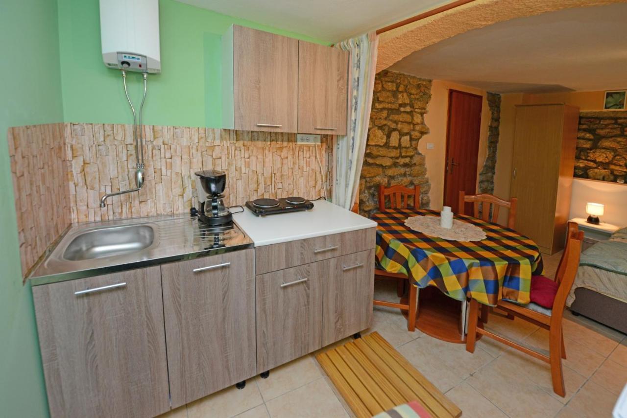Višnjan Maja Apartment מראה חיצוני תמונה